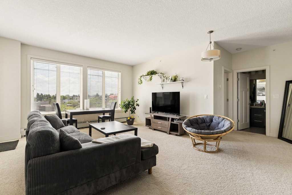 3410 20 Street SW #313 photo 5