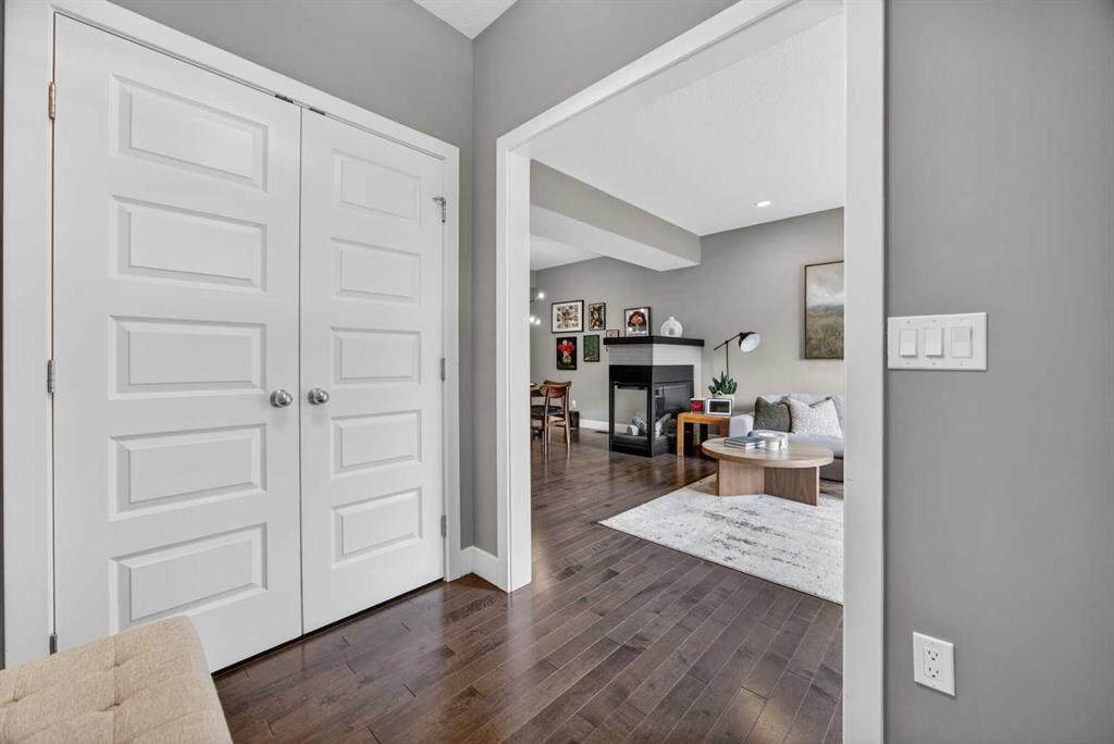 129 12 Avenue NW #1 photo 5