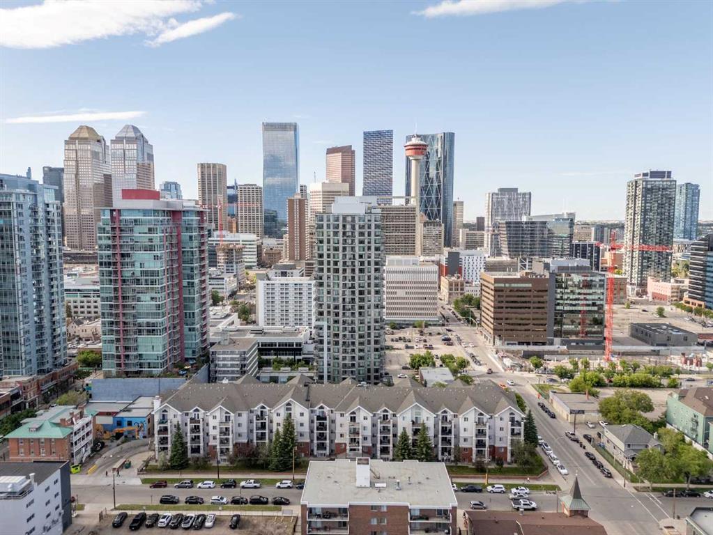 126 14 Avenue SW #121