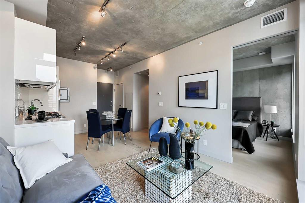 1010 6 Street SW #1405 photo 4