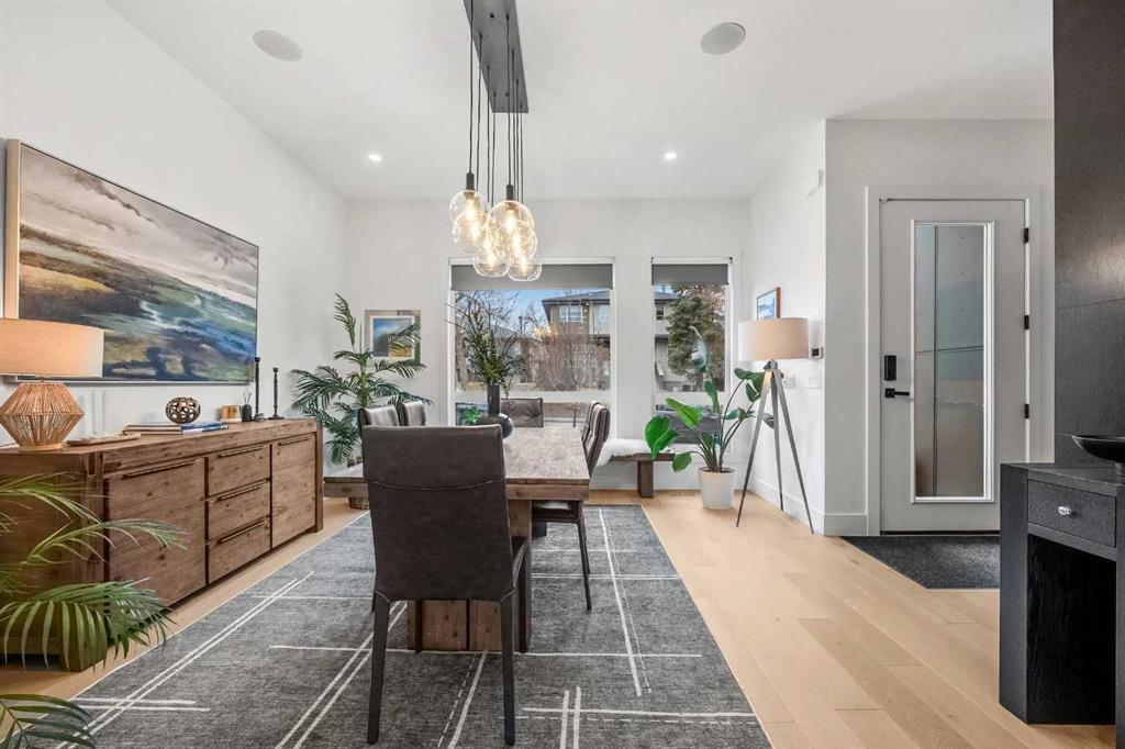 2017 42 Avenue SW photo 3