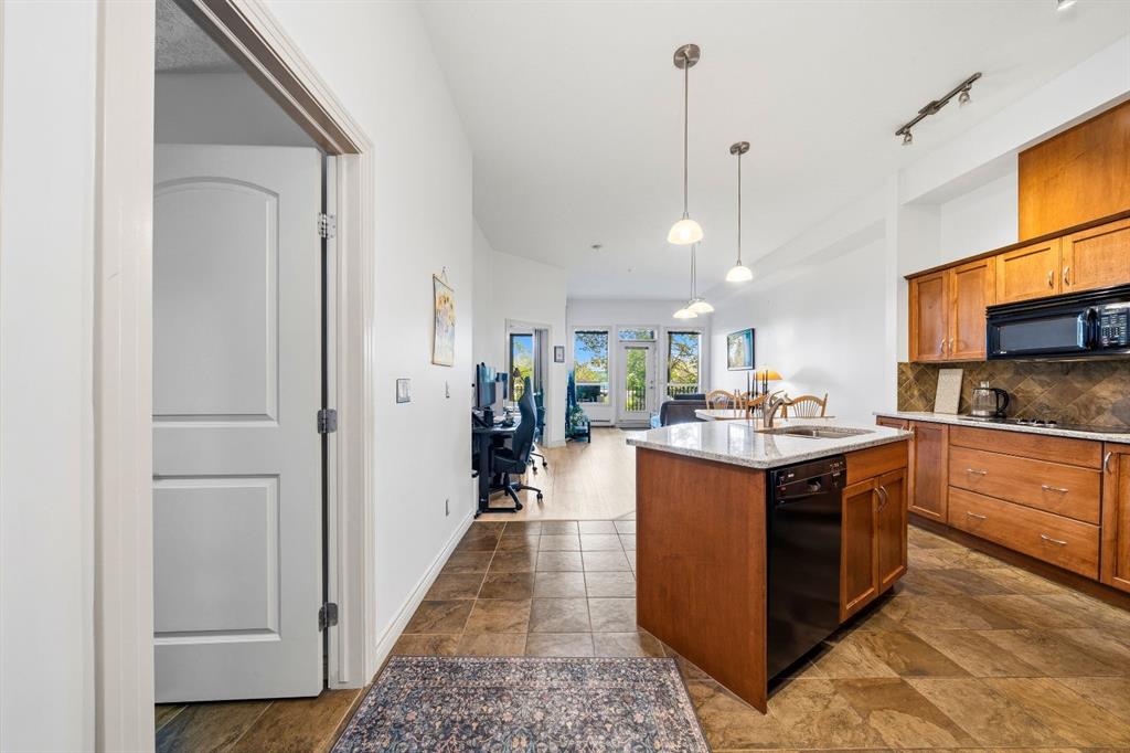 3101 34 Avenue NW #107 photo 2