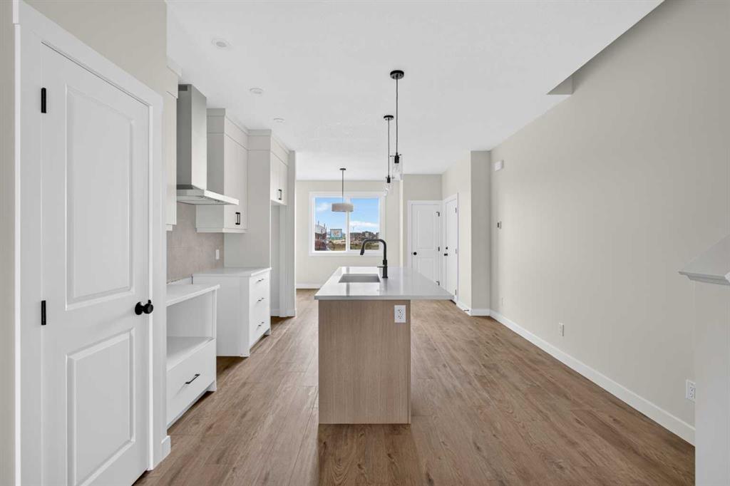 26 Starling Boulevard NW photo 3