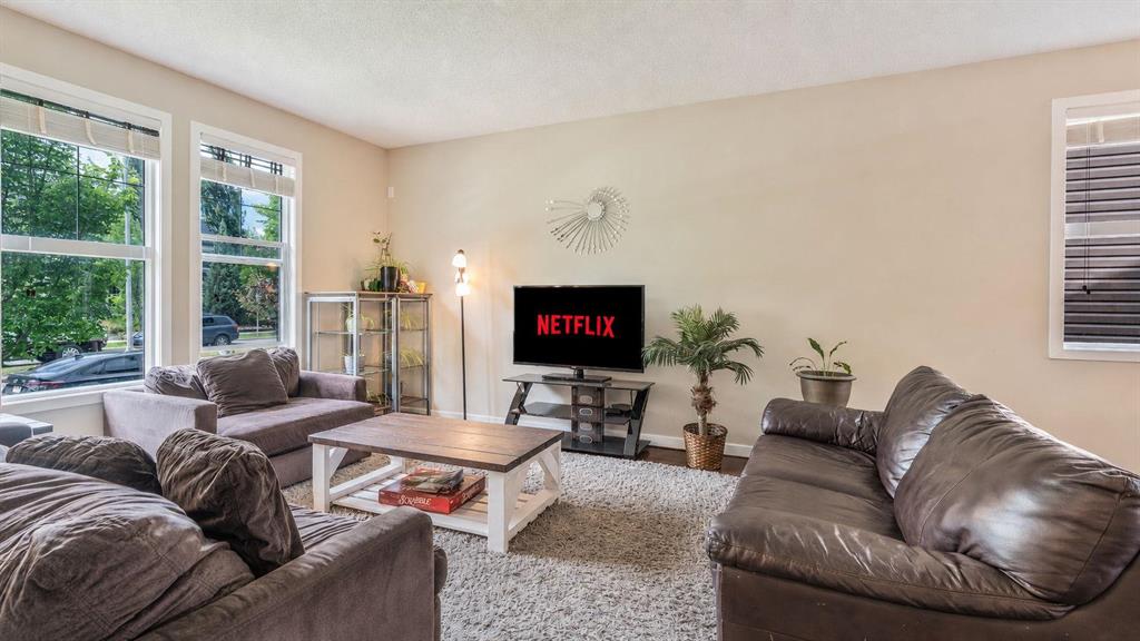 334 Chaparral Valley Drive SE photo 4