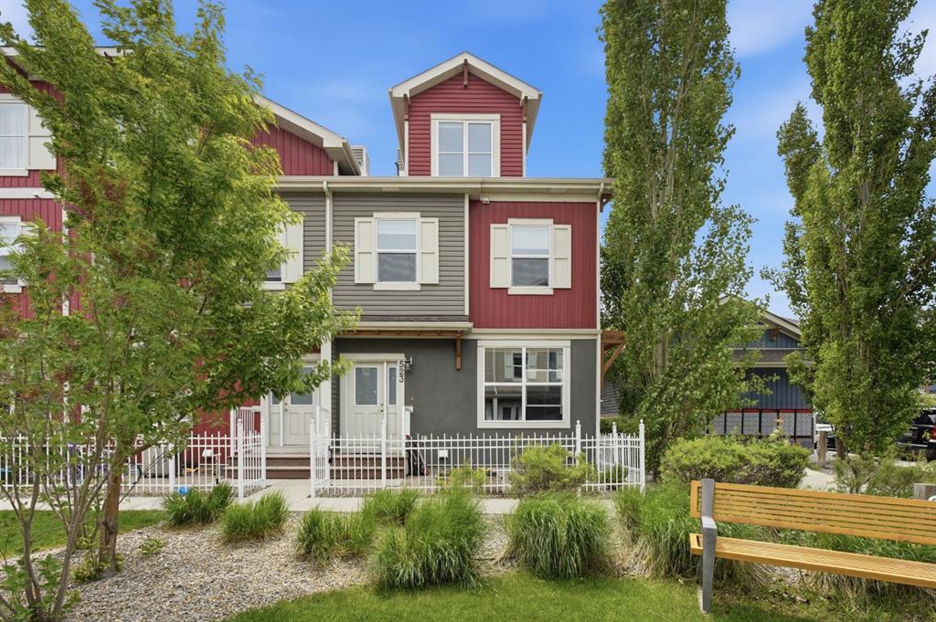 10 Auburn Bay Avenue SE #523