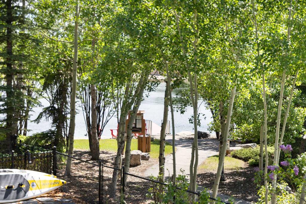 94 Auburn Sound Landing SE photo 2