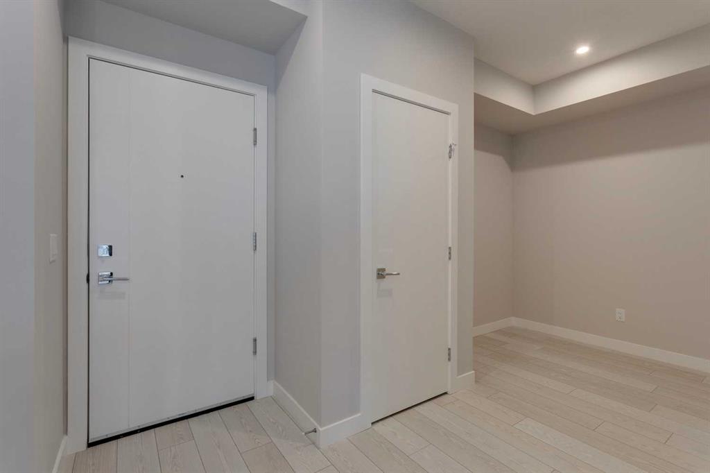 8370 Broadcast Avenue SW #206 photo 3