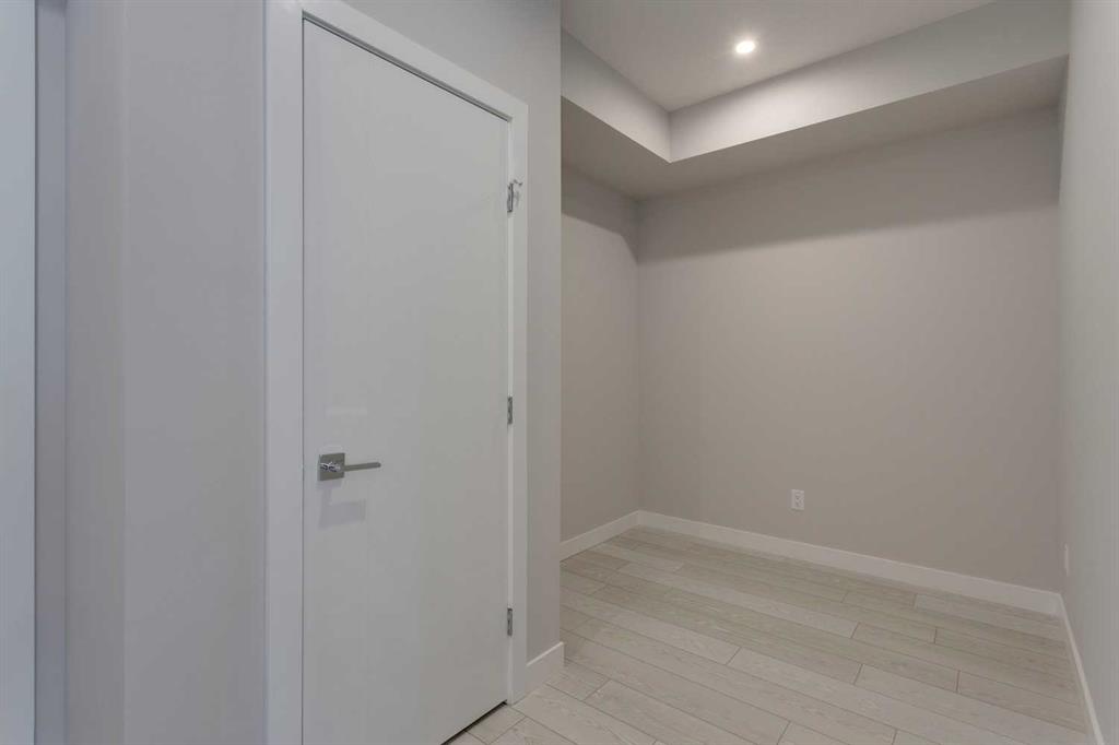 8370 Broadcast Avenue SW #206 photo 4