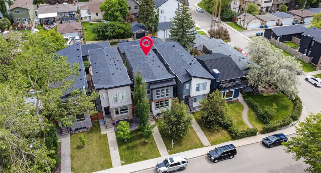 2234 28 Street SW photo 2