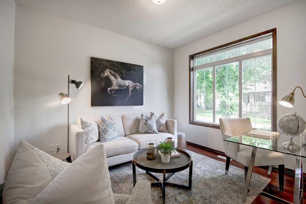 63 Elgin Drive SE photo 3