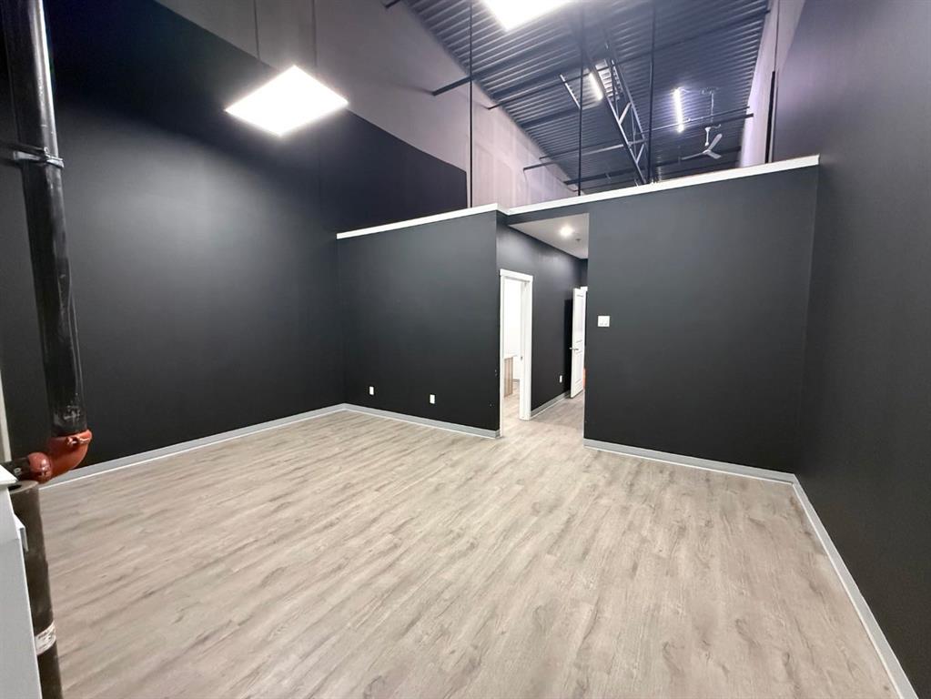 6520 36 Street NE #1180 photo 5