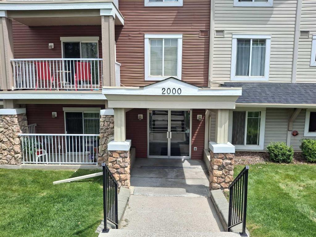 70 Panamount Drive NW #2201 photo 2