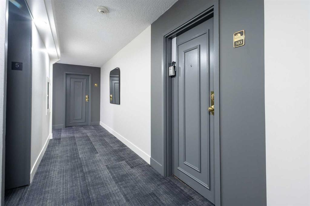 225 25 Avenue SW #503 photo 3
