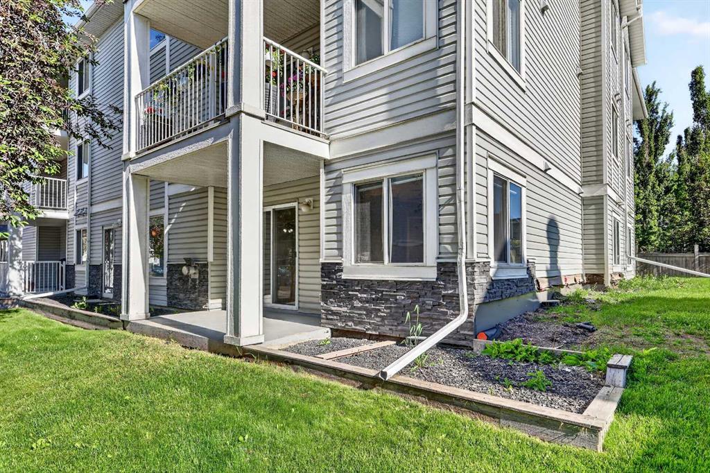 5105 Valleyview Park SE #105 photo 3