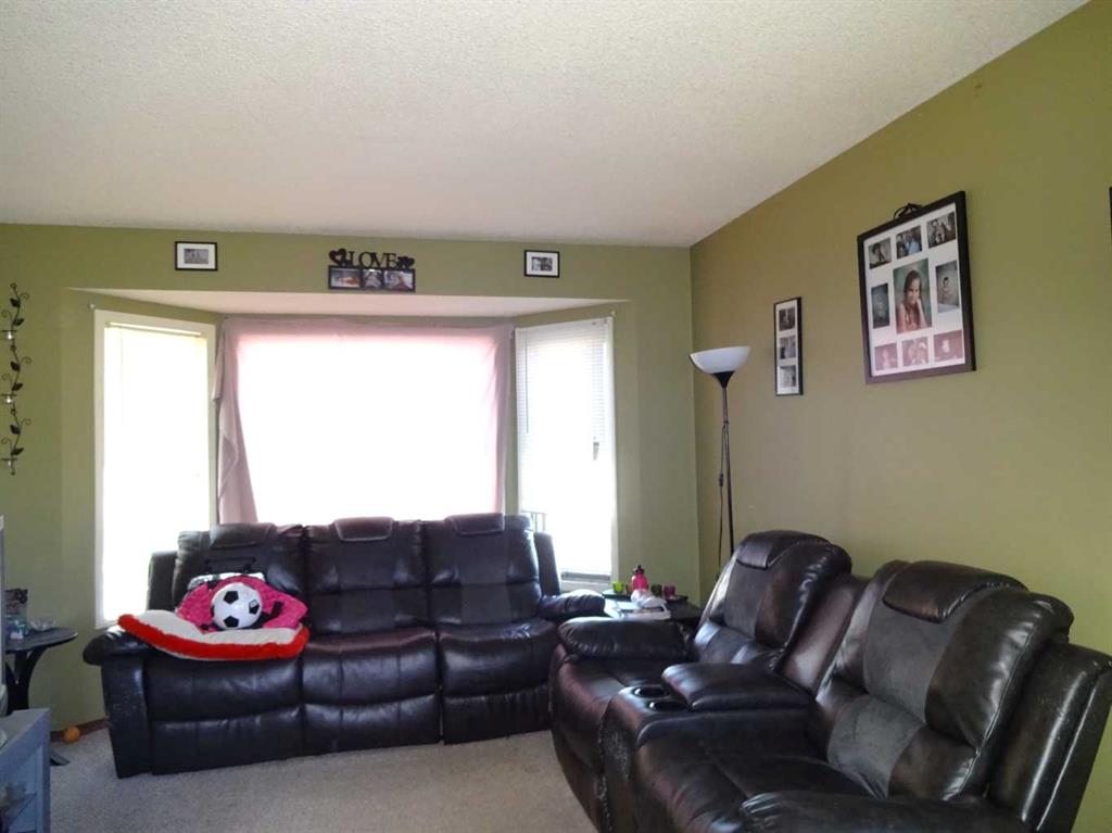 250 Falmere Way NE photo 4