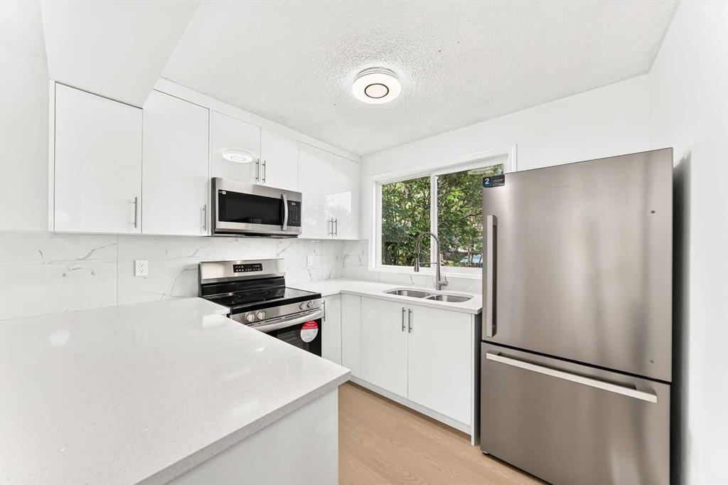 7205 4 Street NE #12 photo 5