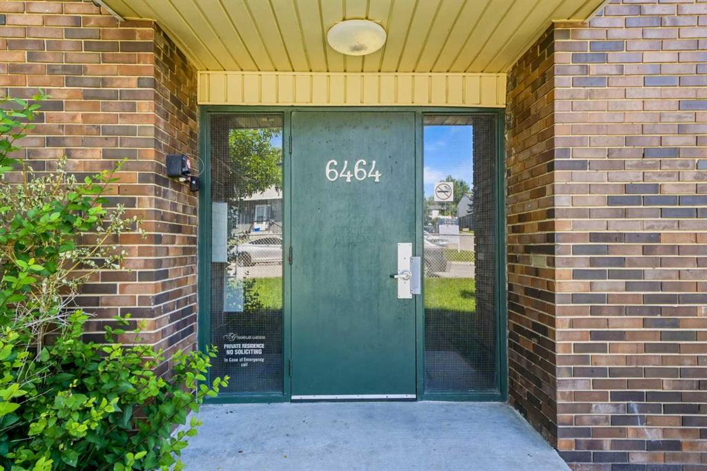 6464 Travois Crescent NW #207 photo 2