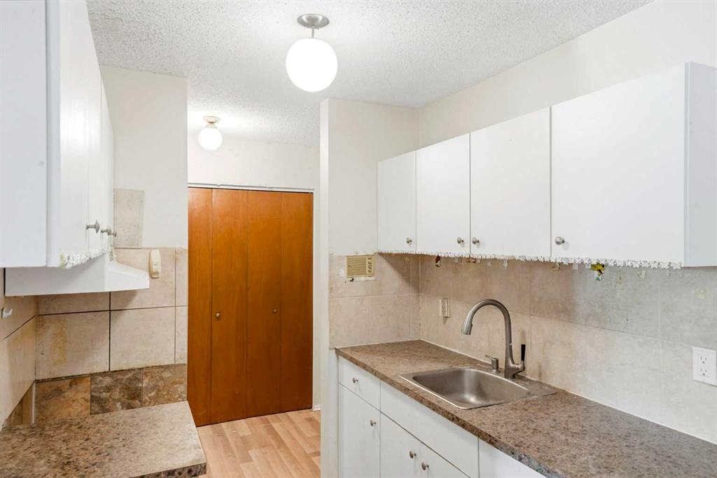 6464 Travois Crescent NW #207 photo 5
