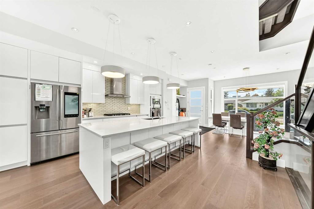 3014 Cochrane Road NW photo 4
