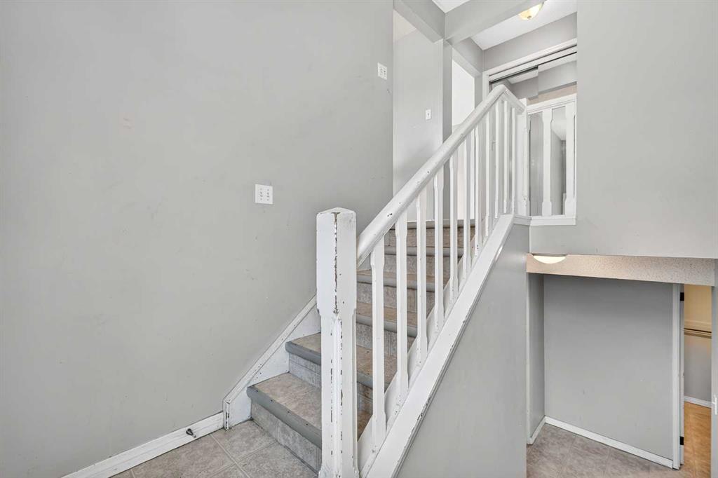 42 Huntford Close NE photo 5
