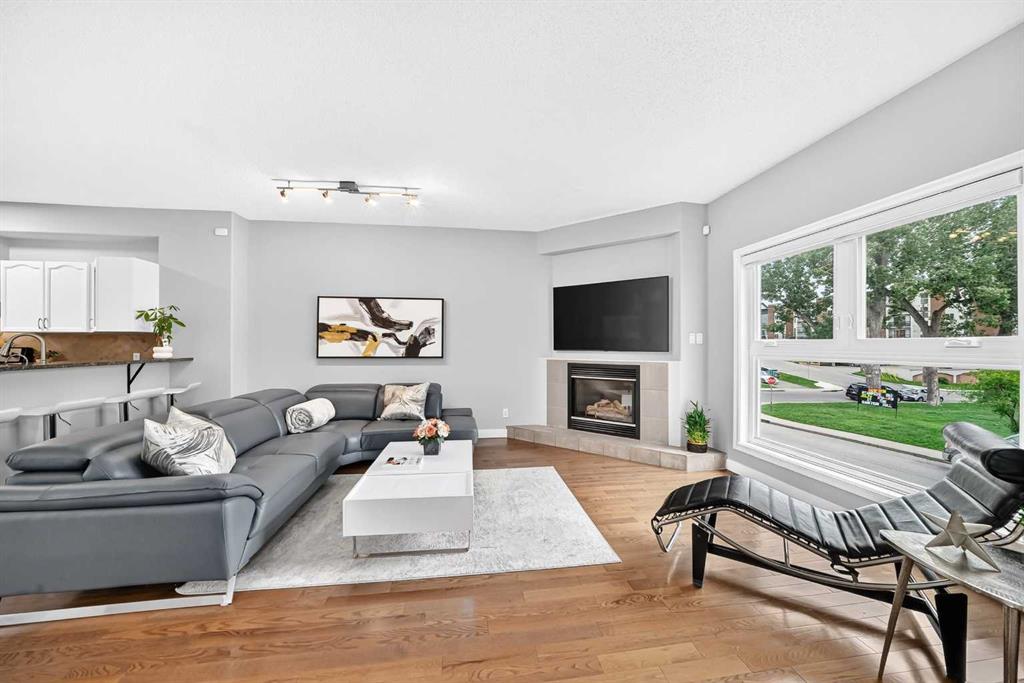 2405 17 Street SW photo 5