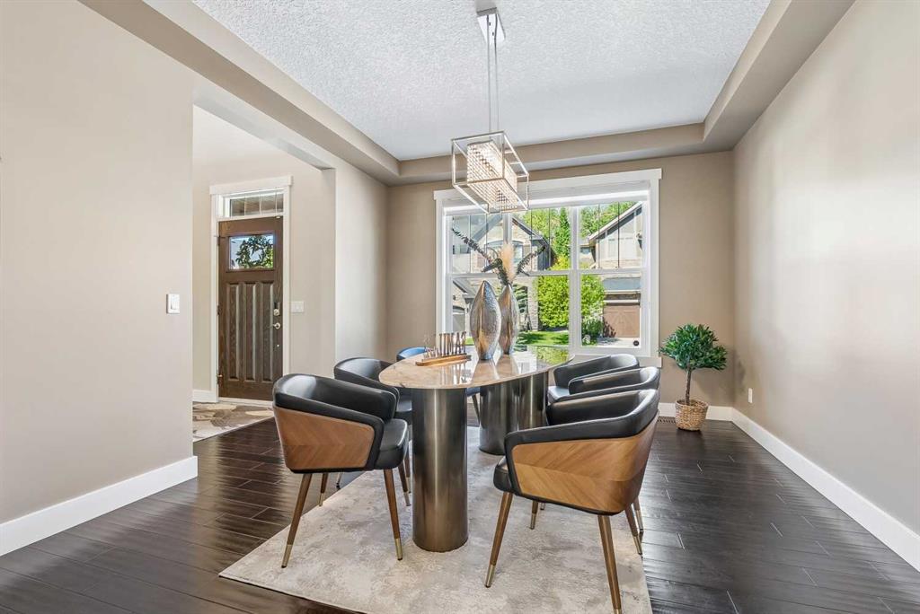30 Ascot Crescent SW photo 5