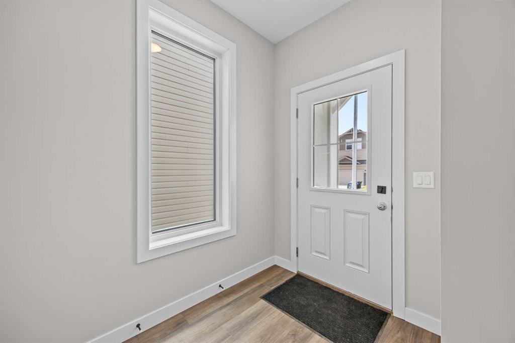 72 Amblefield View NW photo 3