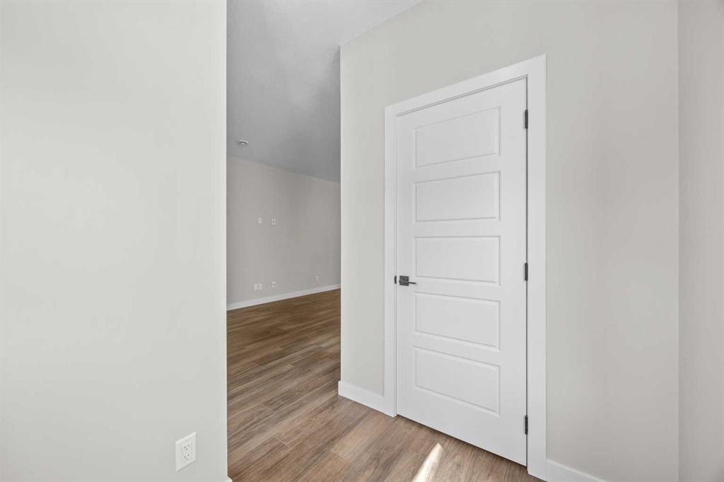 72 Amblefield View NW photo 4