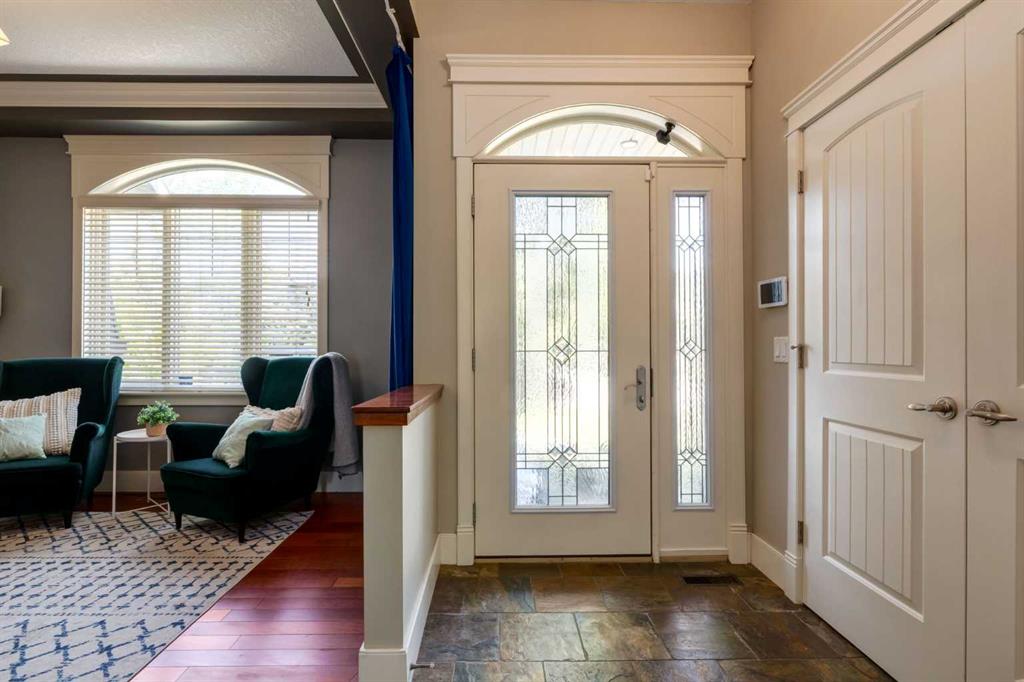2421 1 Avenue NW photo 4