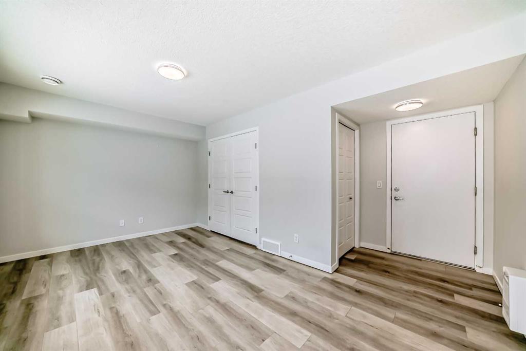 42 Cranbrook Gardens SE #136 photo 3
