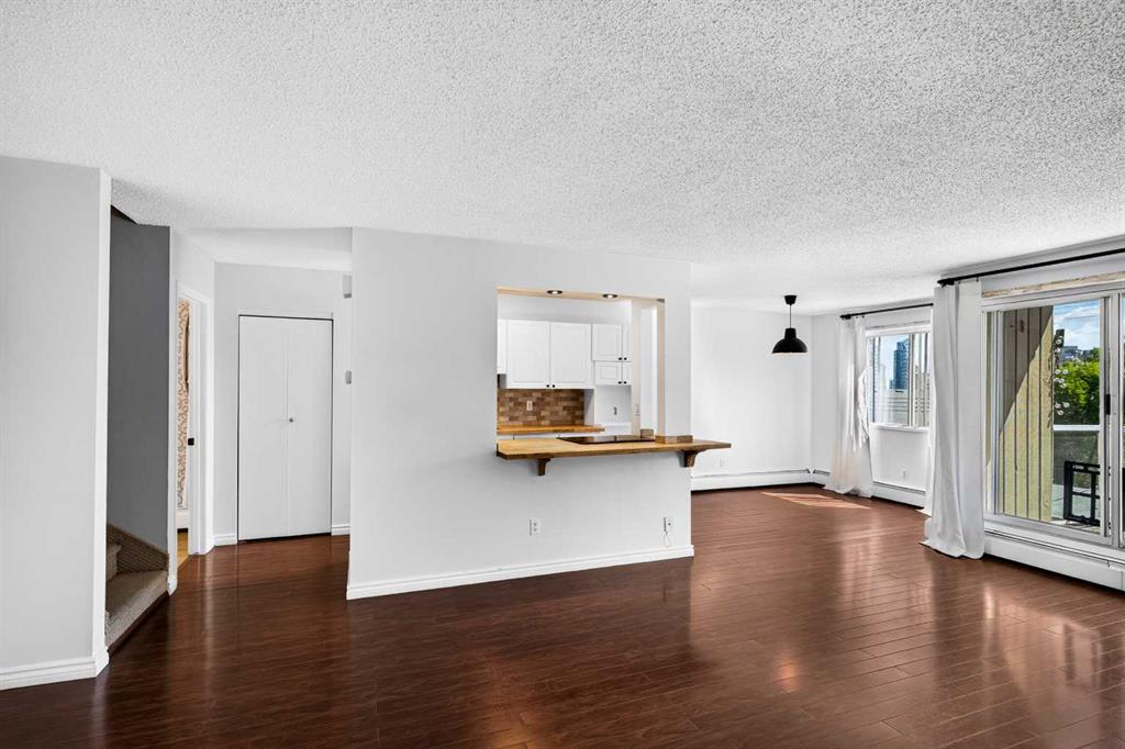 1814 18 Street SW #304 photo 3