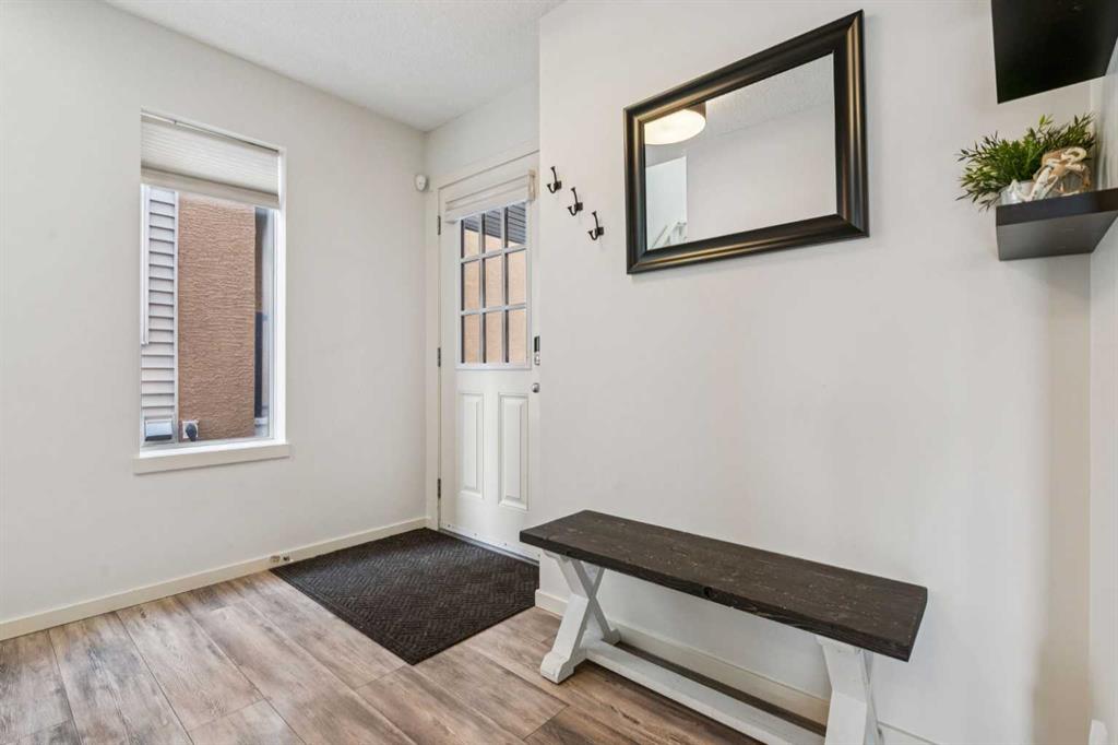 100 Sage Valley Drive N photo 3