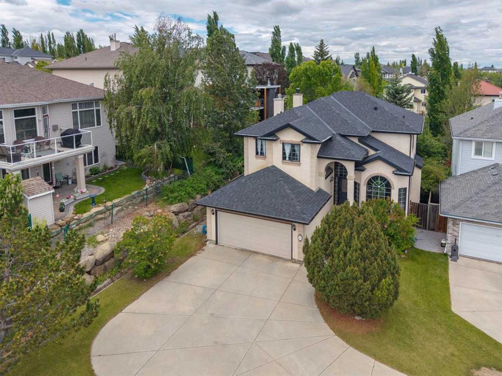 27 Valley Creek Bay NW