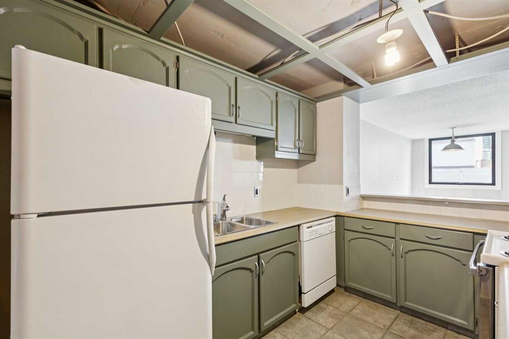 215 14 Avenue SW #703 photo 5