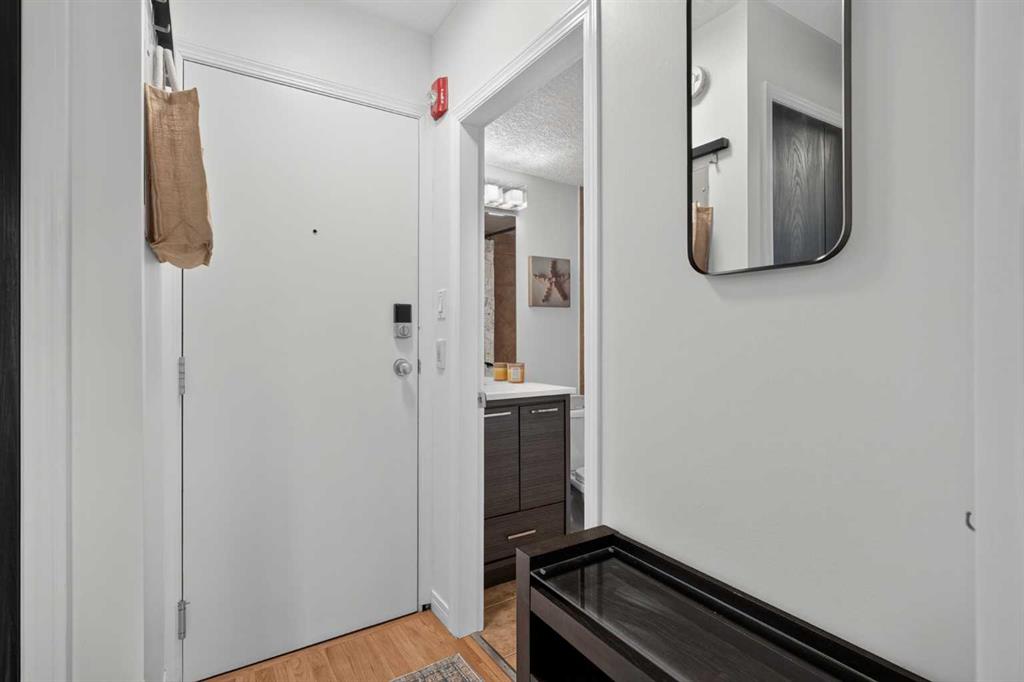 104 24 Avenue SW #301 photo 3