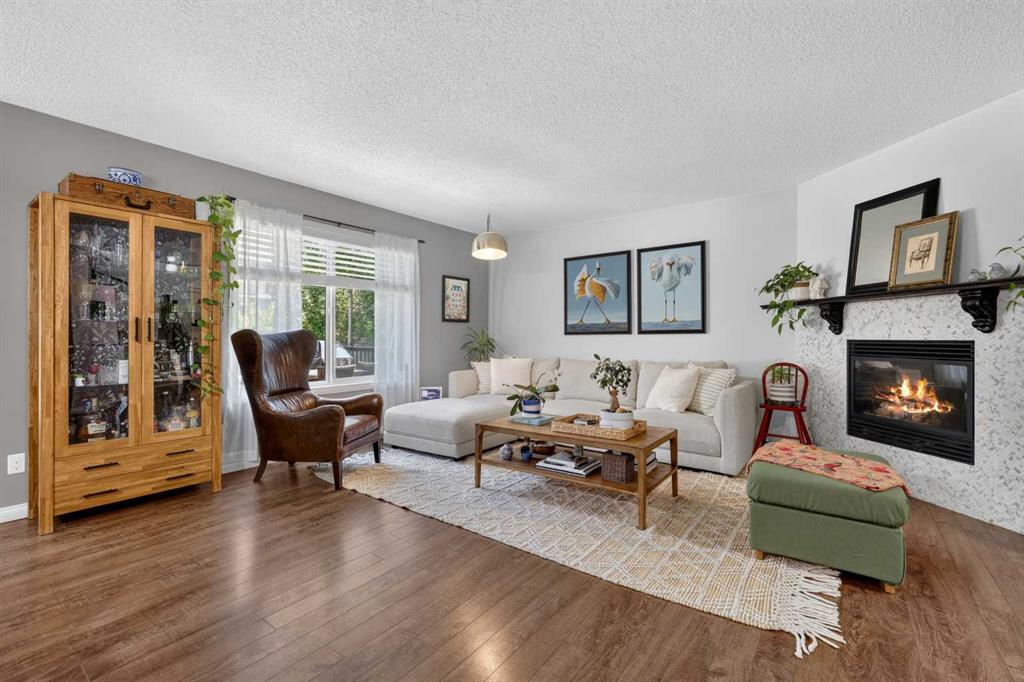 240 Auburn Glen Manor SE photo 2