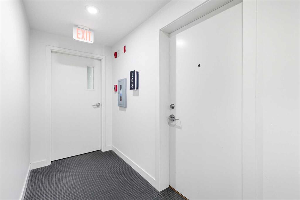 1029 15 Avenue SW #103 photo 5