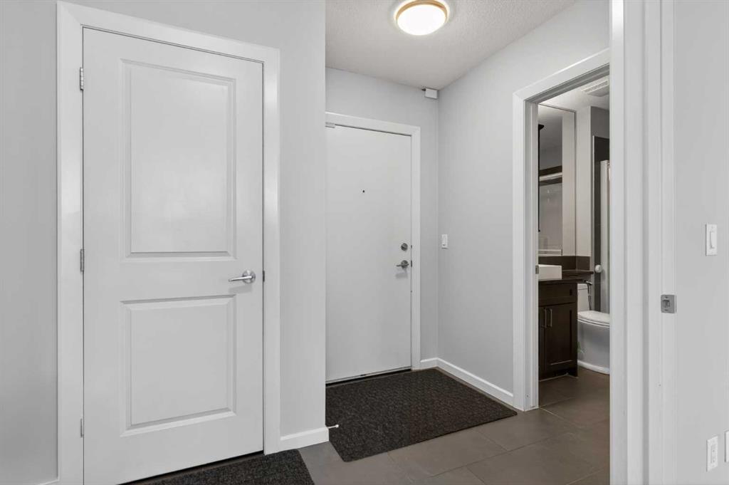 211 13 Avenue SE #2007 photo 3