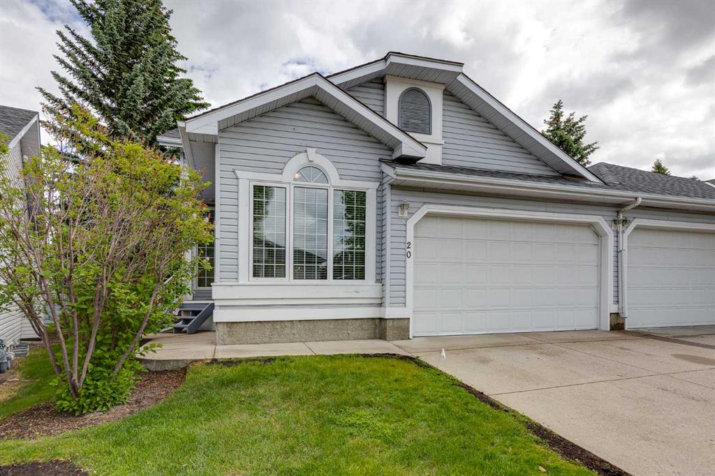 20 Douglasview Park SE photo 2