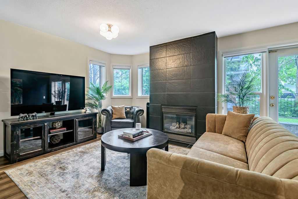 923 15 Avenue SW #106 photo 4