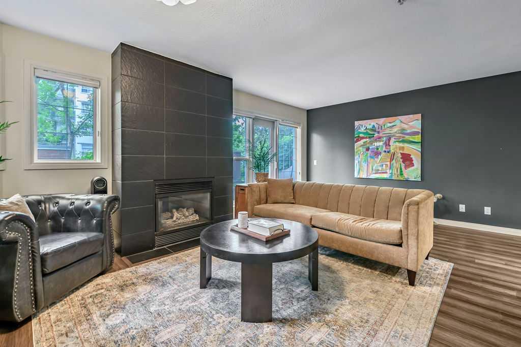 923 15 Avenue SW #106 photo 5