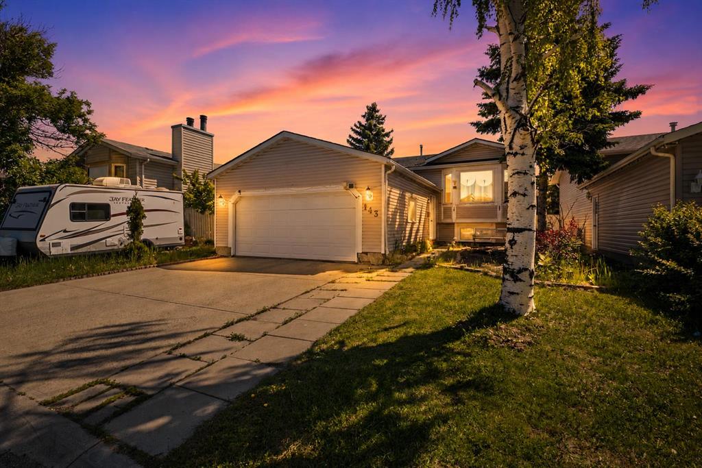 143 Castlebrook Rise NE