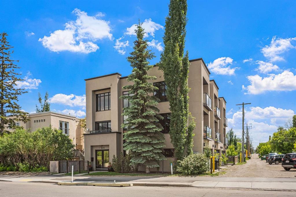 1625 34 Avenue SW #2 photo 2