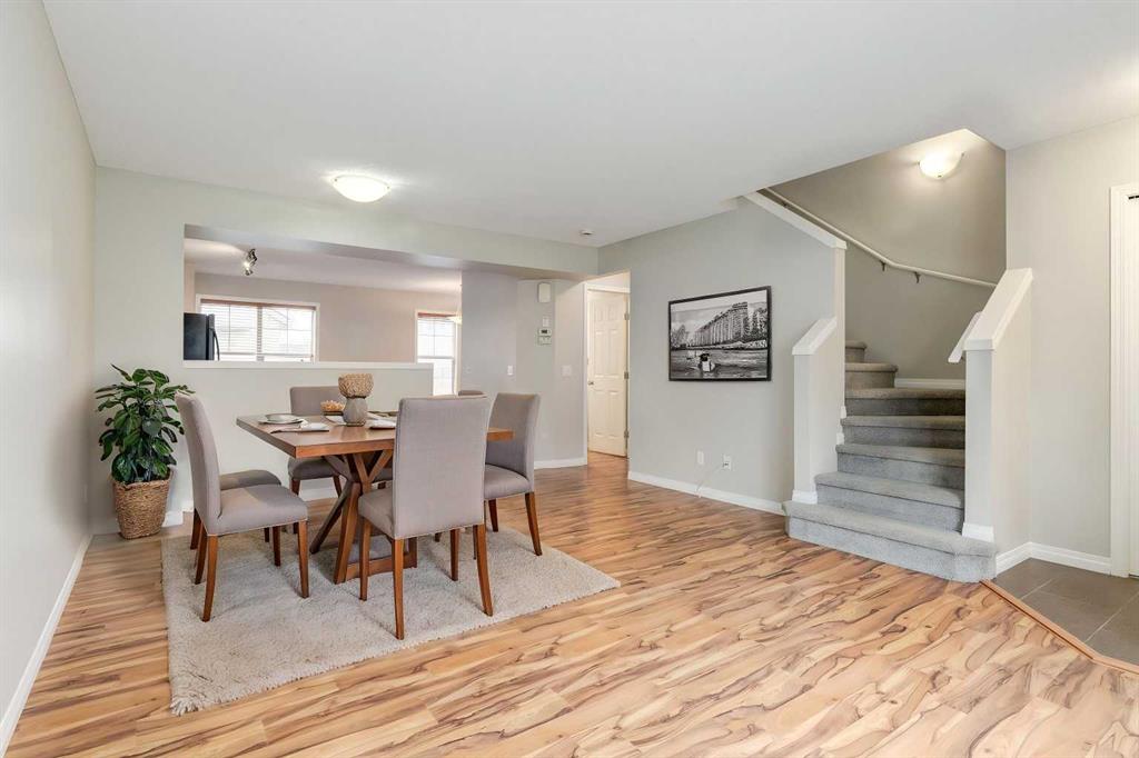 3294 New Brighton Gardens SE photo 5