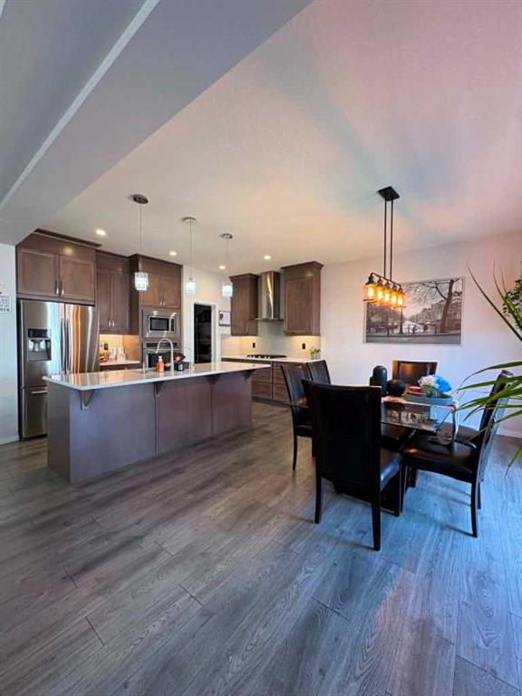 46 Cityside Gardens NE photo 5
