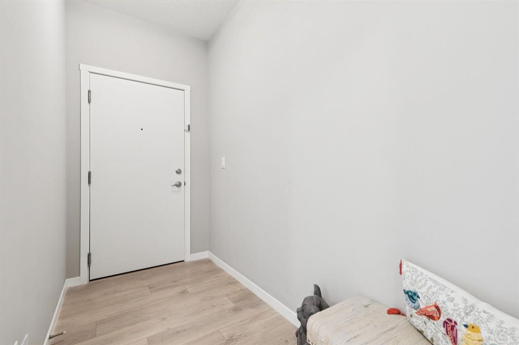 4250 Seton Drive SE #408 photo 4