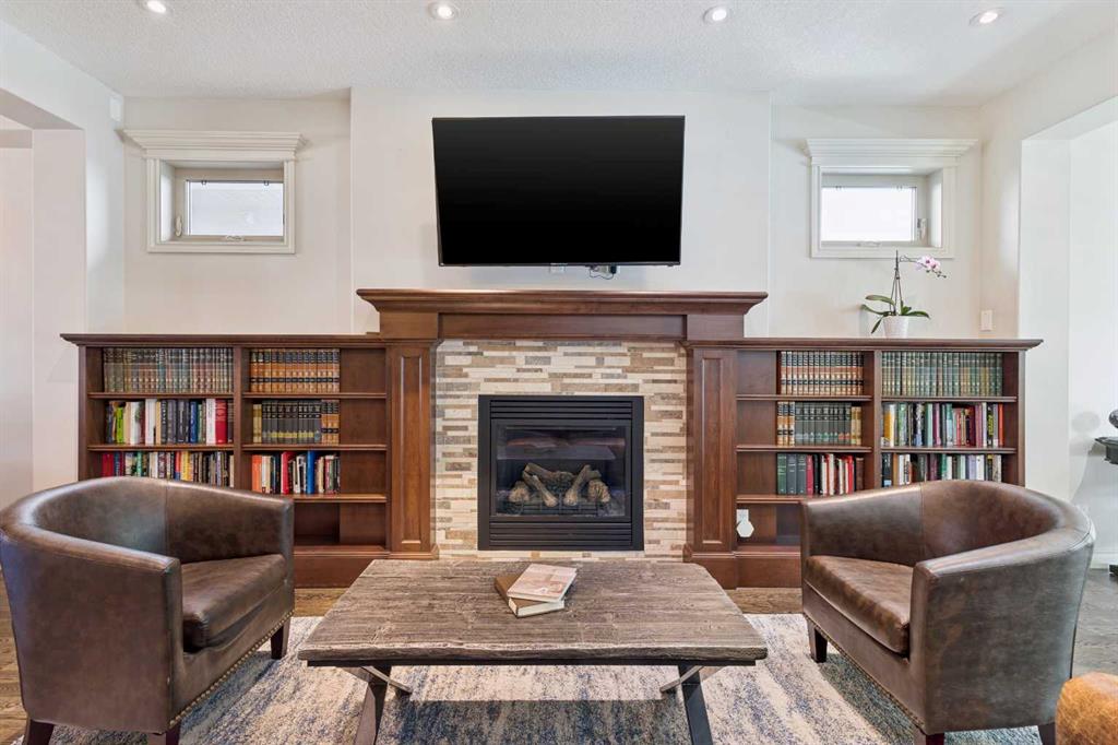 1723 31 Street SW photo 5