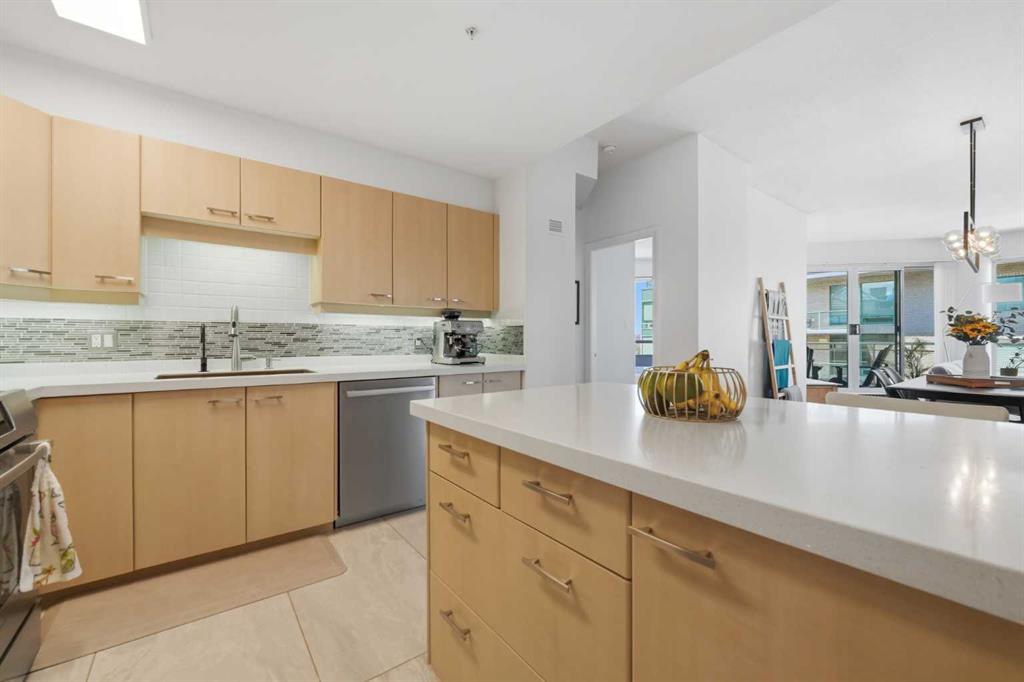 804 3 Avenue SW #1408 photo 2