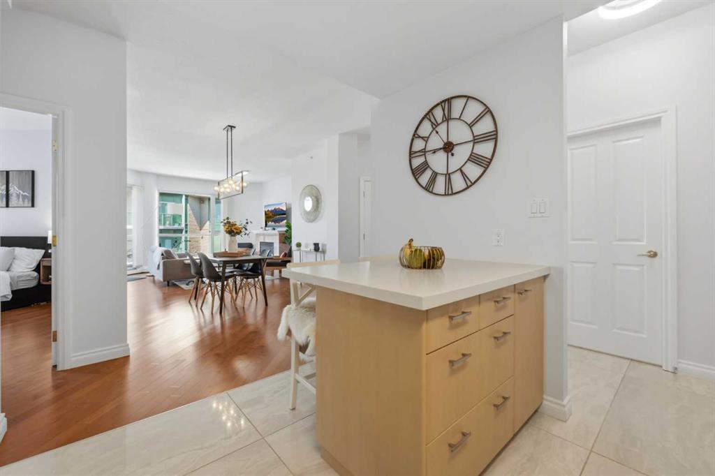 804 3 Avenue SW #1408 photo 4