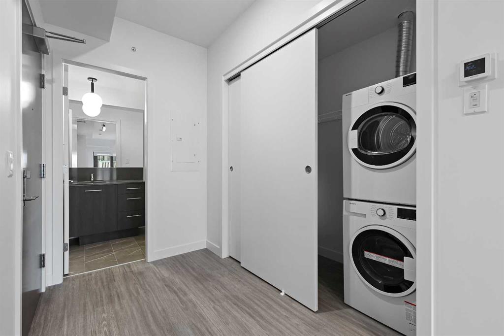 730 2 Avenue SW #604 photo 3